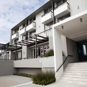 atlantic-beach-hotel.hotels-capetown.com/